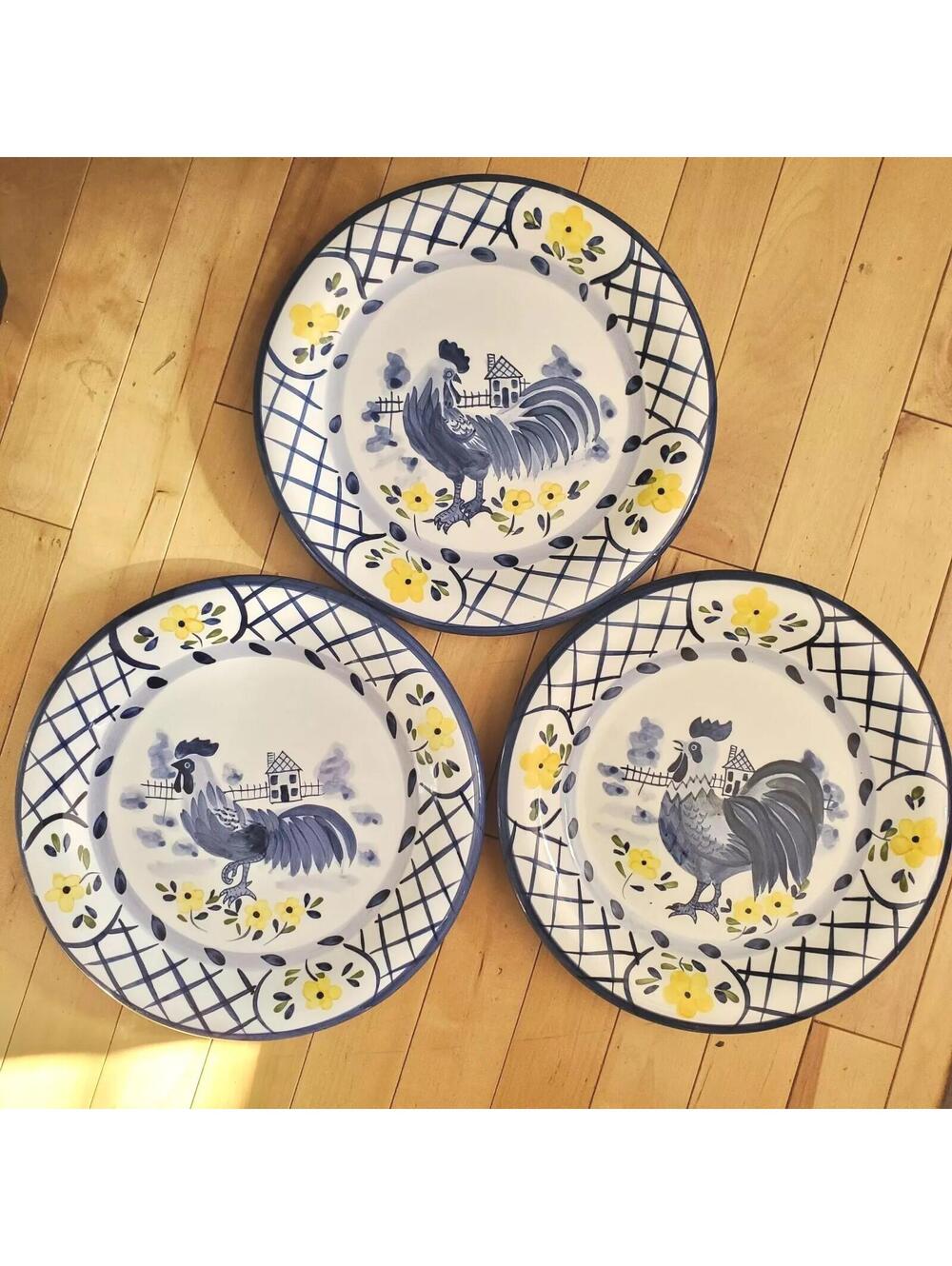 Rooster Dinner Plates Blue White Yellow Flower Spring 10 1/4" Bella Casa By Ganz